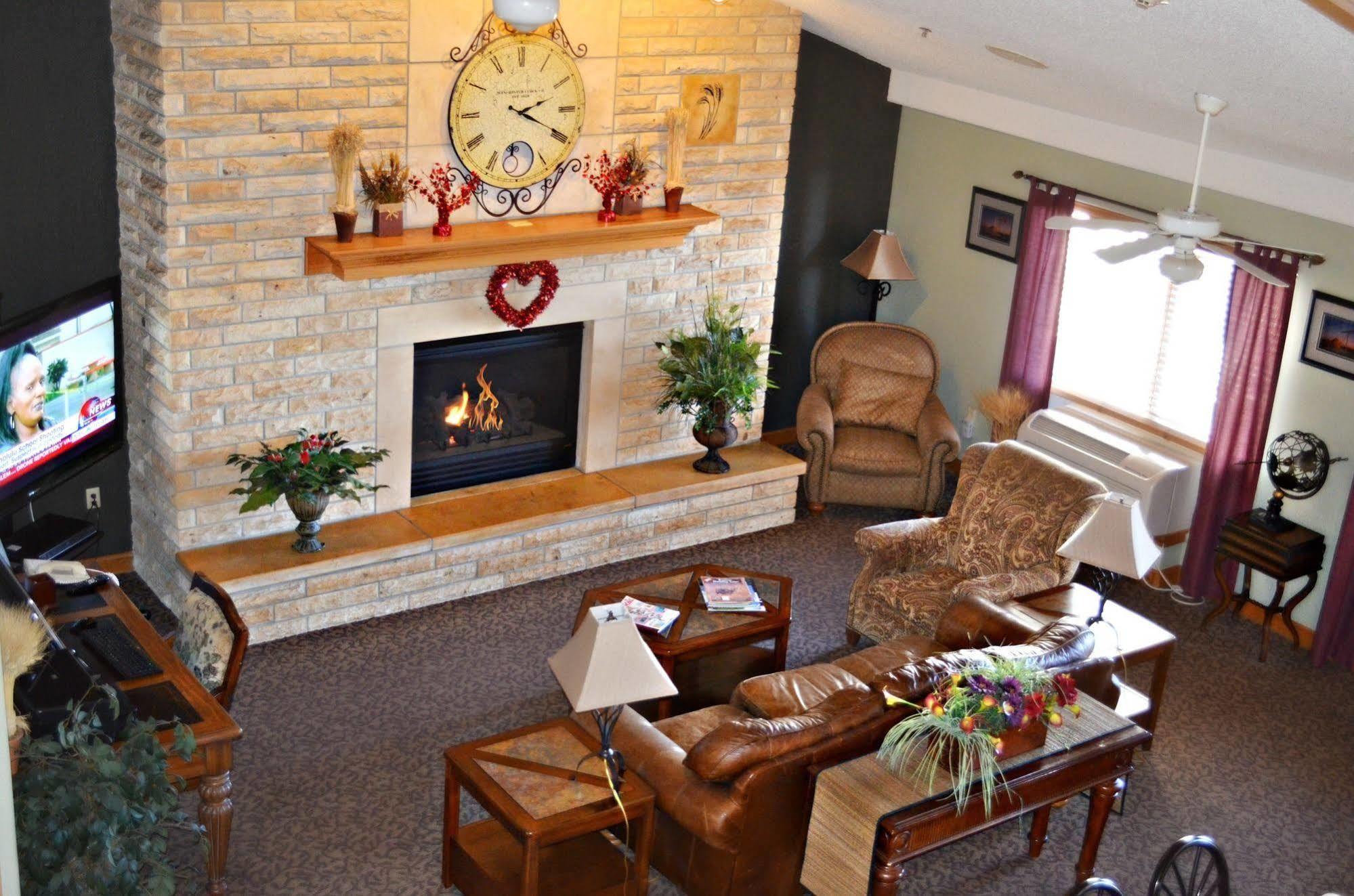 Fossil Creek Hotel & Suites Russell Eksteriør billede